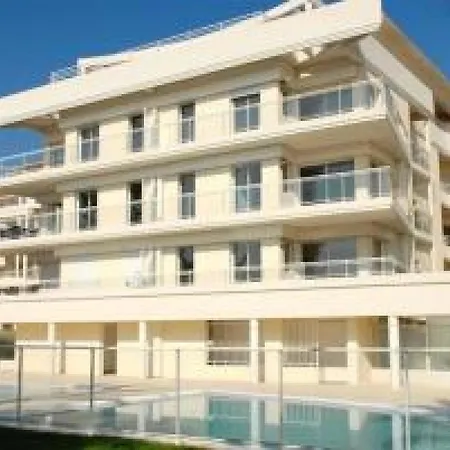 Stunning 2 Bed On The Seafront Of In A High Class Secure Building With Swimming Pool 463 Κάννες