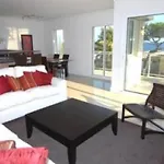 Stunning 2 Bed On The Seafront Of In A High Class Secure Building With Swimming Pool 463 Cannes