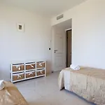 Stunning 2 Bed On The Seafront Of In A High Class Secure Building With Swimming Pool 463 Apartamento